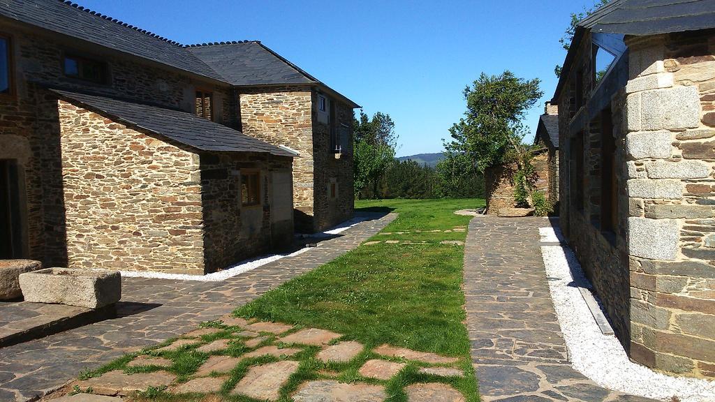 Casa Do Grilo Guest House Monfero Exterior photo