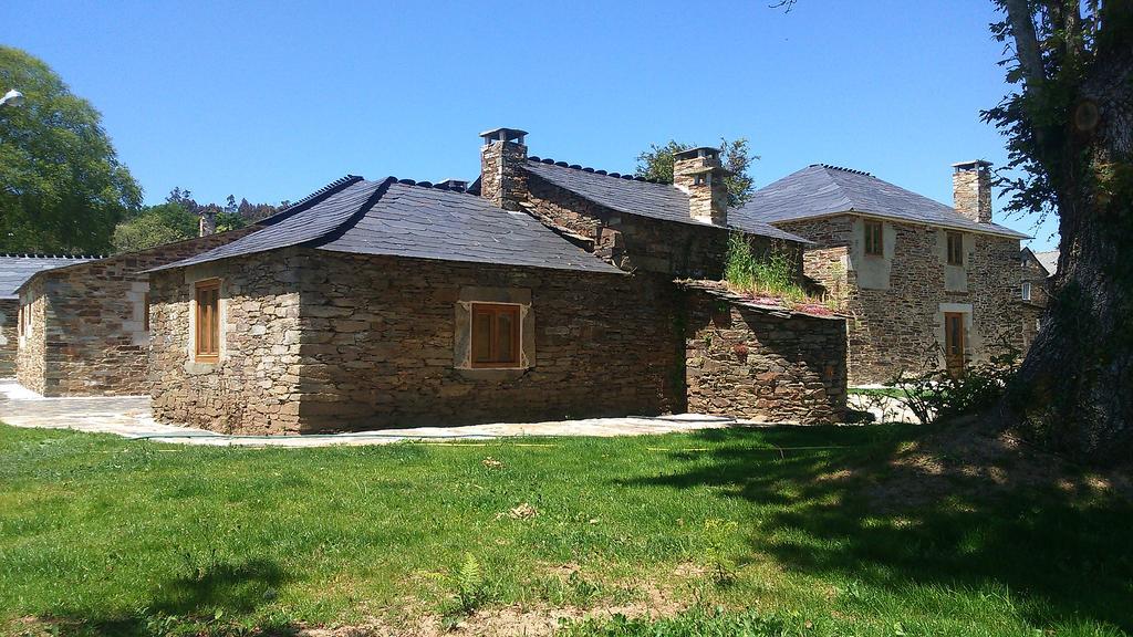 Casa Do Grilo Guest House Monfero Exterior photo