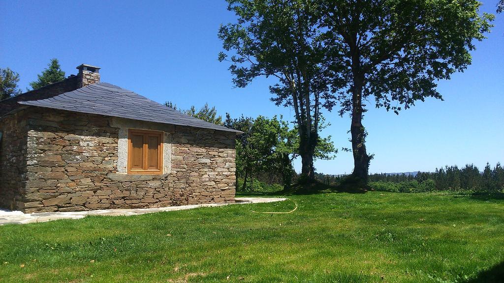 Casa Do Grilo Guest House Monfero Exterior photo