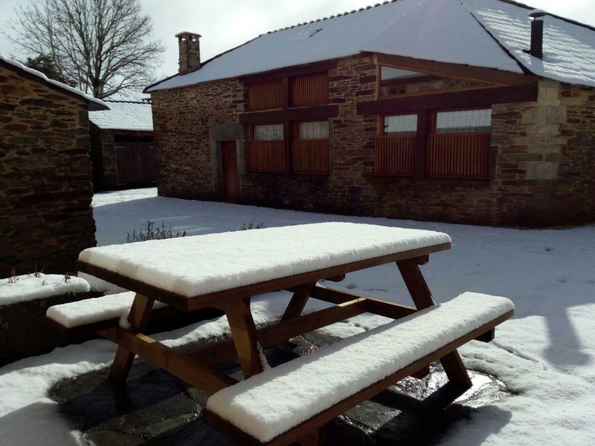Casa Do Grilo Guest House Monfero Exterior photo