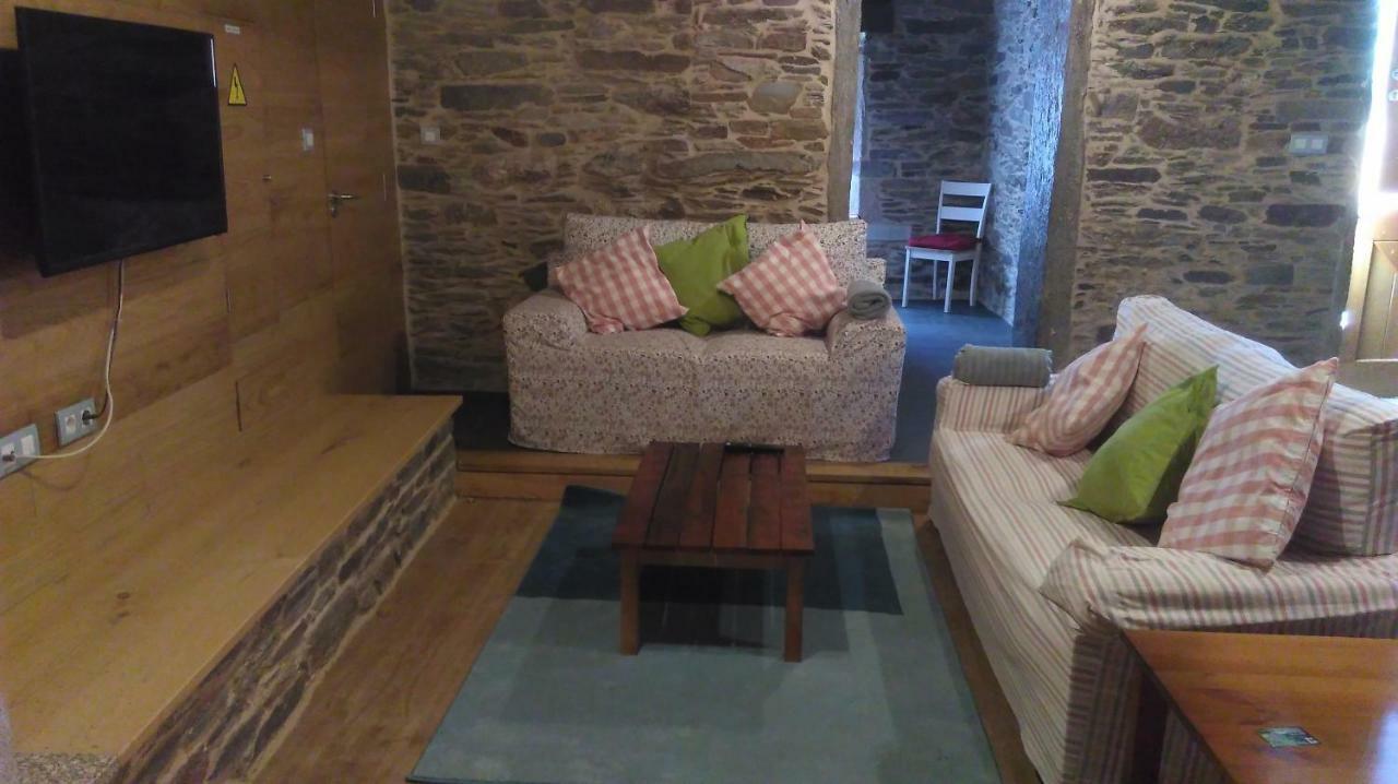 Casa Do Grilo Guest House Monfero Exterior photo
